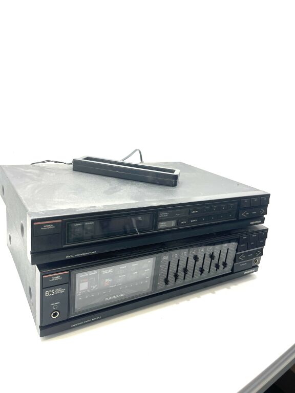 TUNER RADIOWY UNIVERSUM T4682A + V 4682