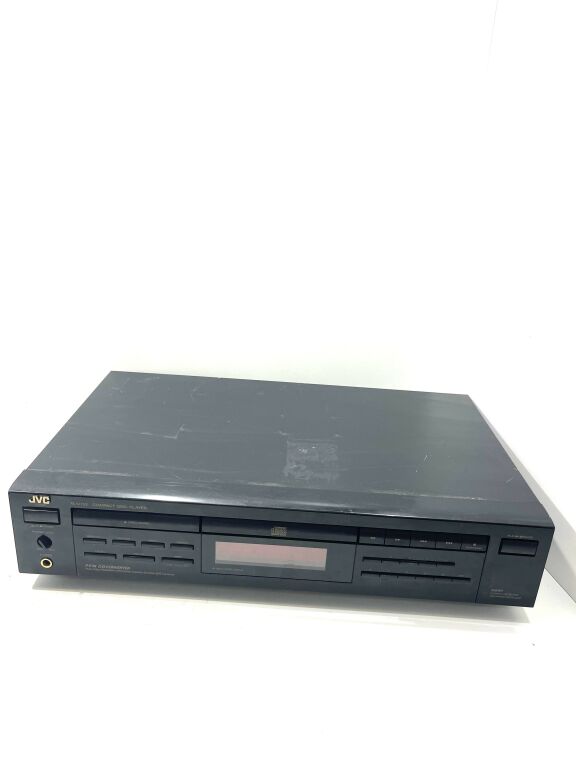 ODTWARZACZ CD JVC XL-V152