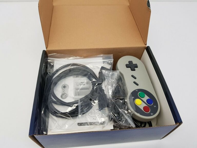 KONSOLA GAMINGOWA 8 BIT HDMI 621 GIER