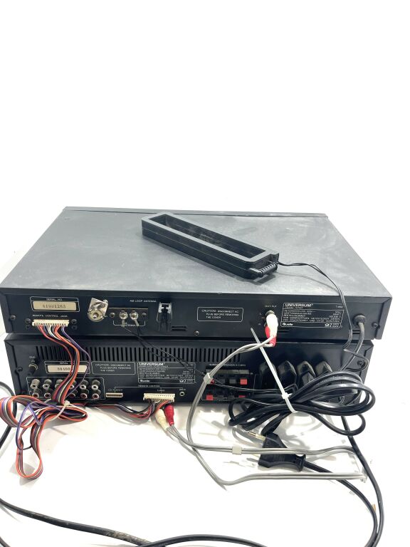 TUNER RADIOWY UNIVERSUM T4682A + V 4682