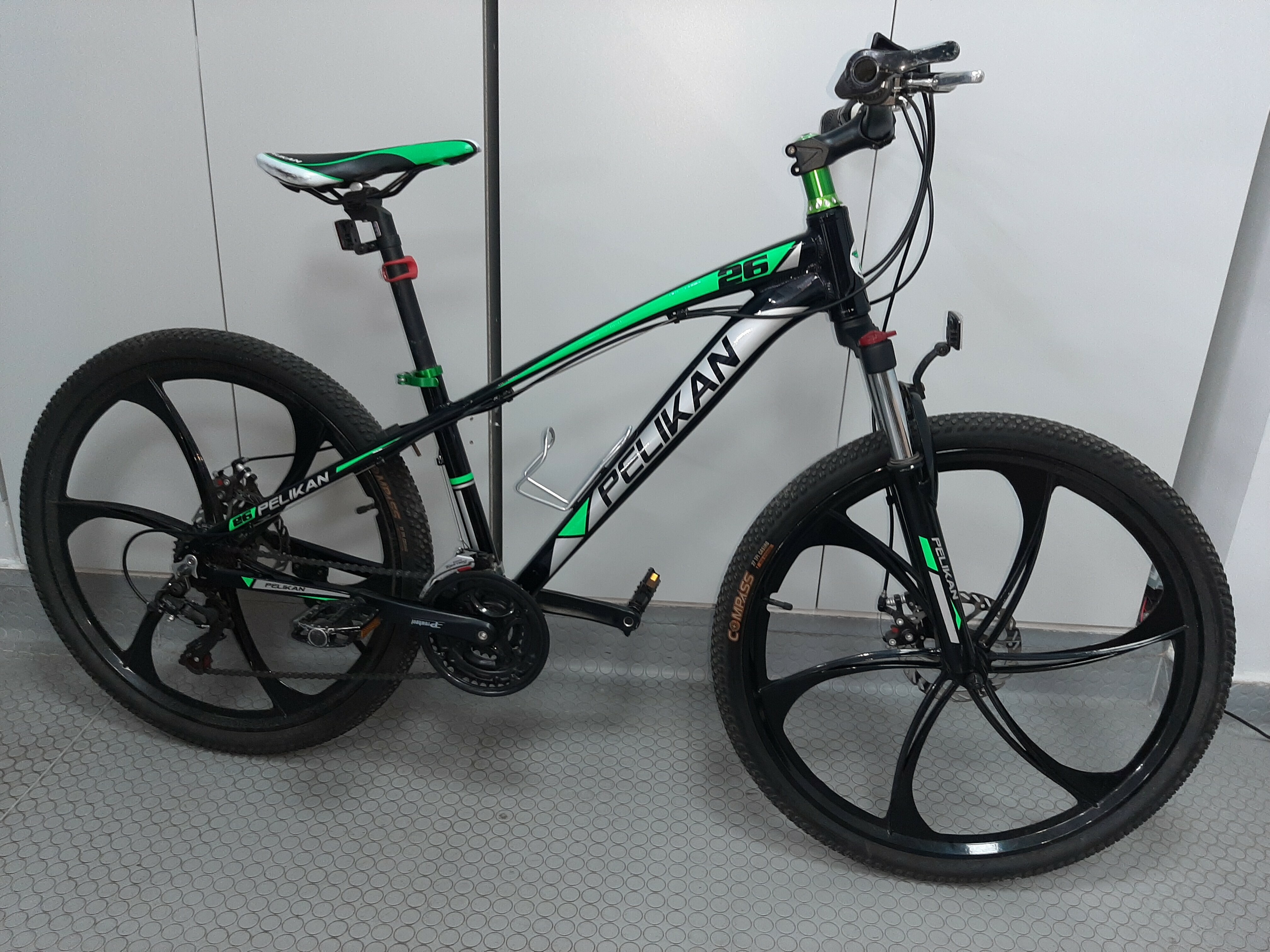 rower-mtb-pelikan-20-kola-26-c-shimano-opis-slowackiego-17-katowice