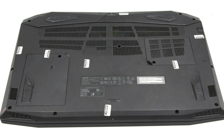 LAPTOP ACER N17C4 INTEL CORE 5/ 8GB RAM/ 1TB HDD