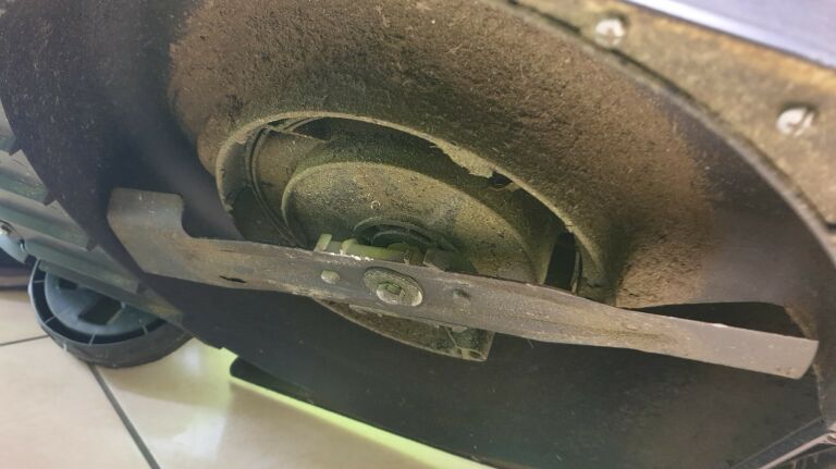 KOSIARKA ELEKTRYCZN MAKITA ELM 3720 OKAZJA!