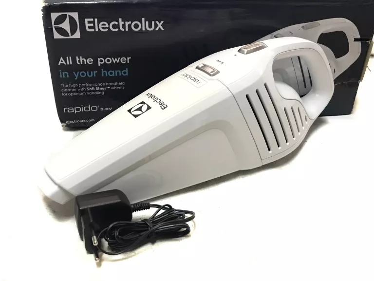 odkurzacz-bezprzewodowy-electrolux-zb5003w-grunwaldzka-16-jaroslaw