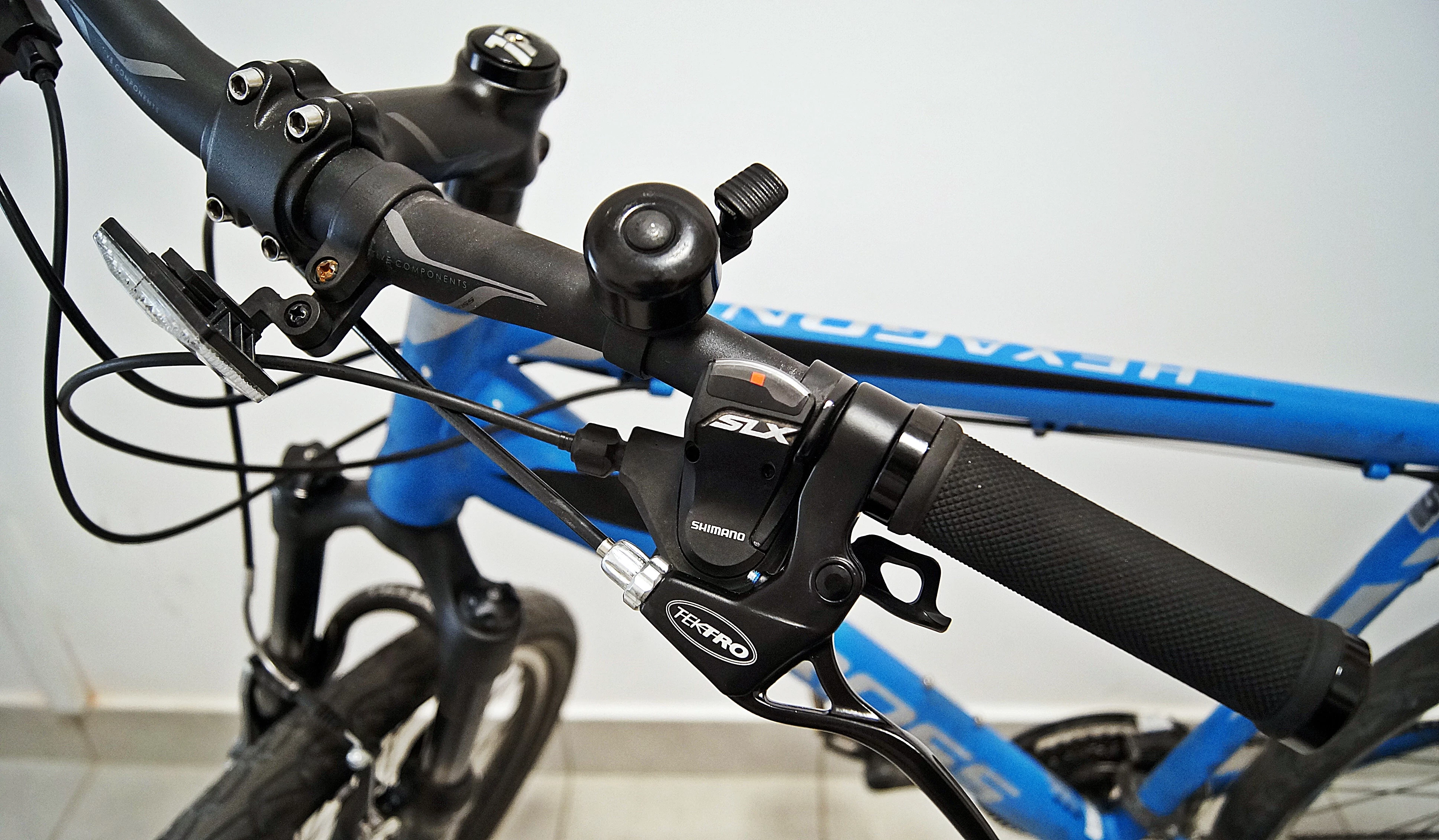 rower-kross-hexagon-10-gwarancjarok-2022-kolor-niebieski