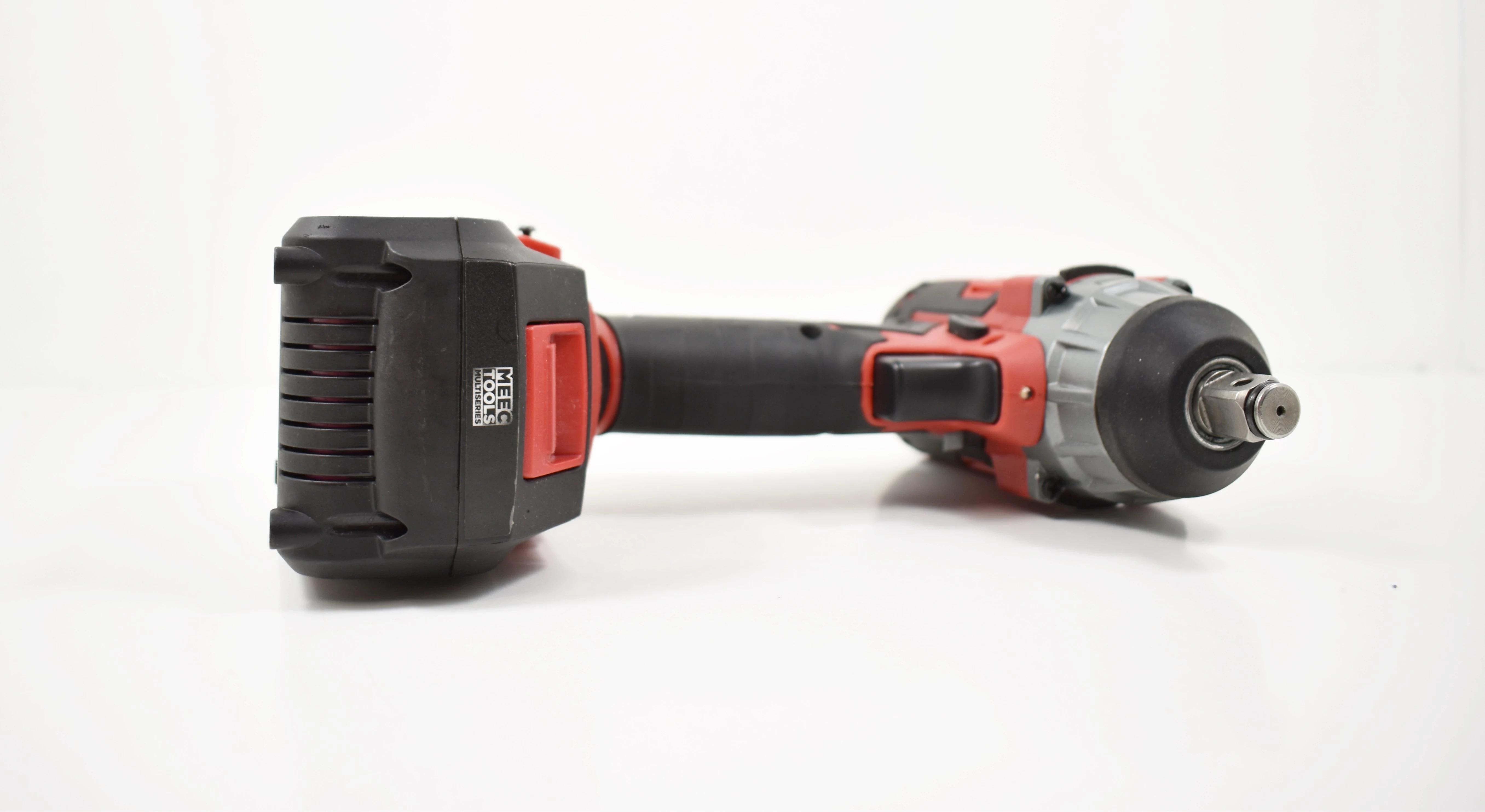 akumulatorowy-klucz-udarowy-meec-tools-250-nm-18-kod-producenta-250nm