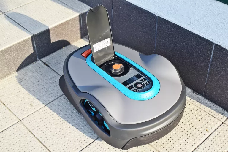 ROBOT KOSZĄCY GARDENA SILENO LIFE 1000 SMARTSYSTE