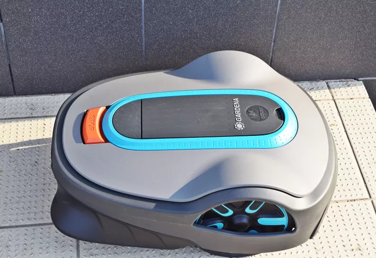 ROBOT KOSZĄCY GARDENA SILENO LIFE 1000 SMARTSYSTE