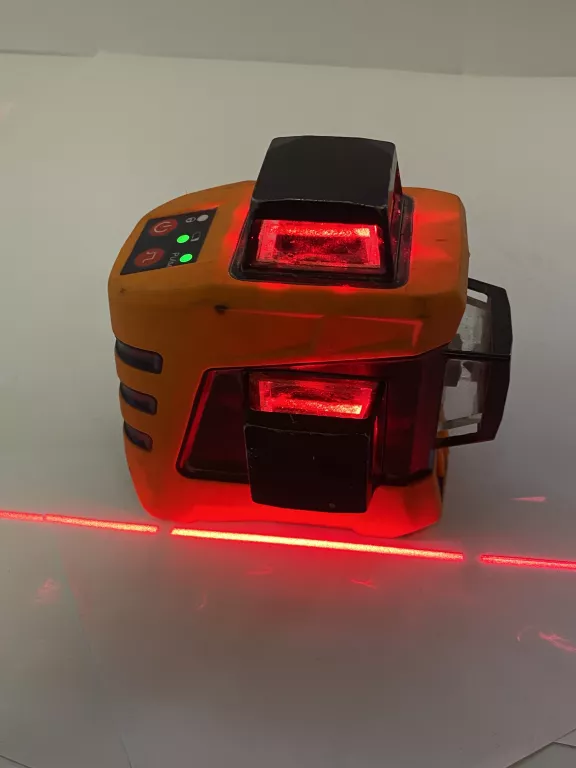 LASER KRZYŻOWY PŁASZCZYZNOWY NEO 75-103 15 M
