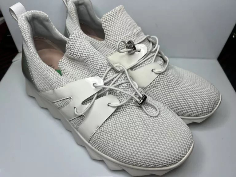 BUTY MARC CAIN SZARE ROZM 37