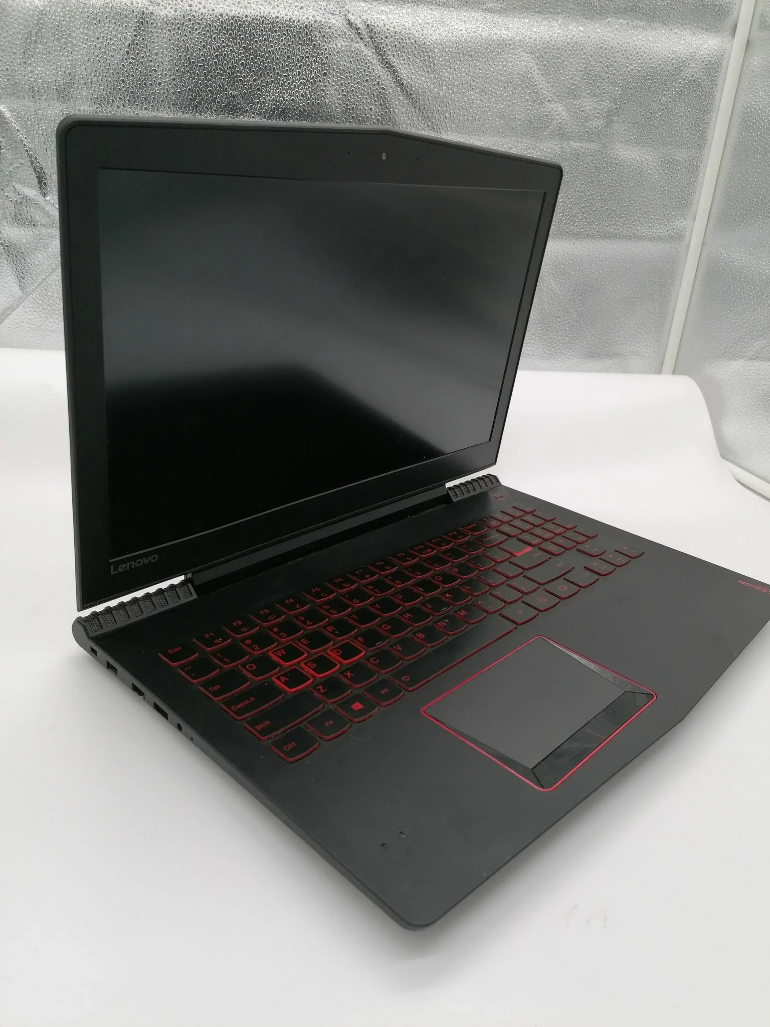 laptop-lenovo-legion-y520-15ikbn-gamingowy-zasil-seria-procesora-intel-core-i7