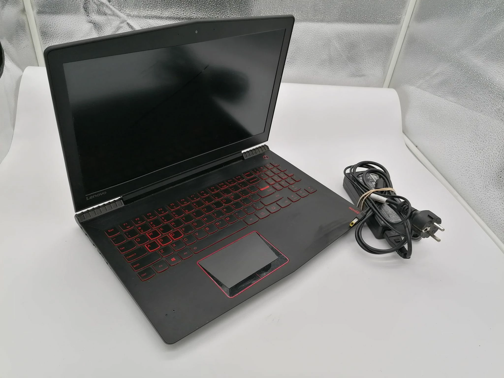 laptop-lenovo-legion-y520-15ikbn-gamingowy-zasil-pilsudskiego-4-oborniki