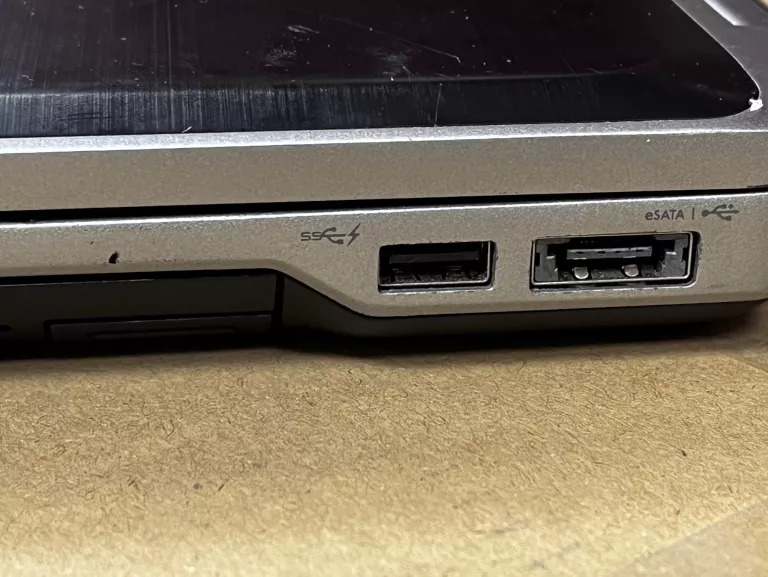 LAPTOP DELL LATITUDE E6430S I5 4GB RAM 320 HHD