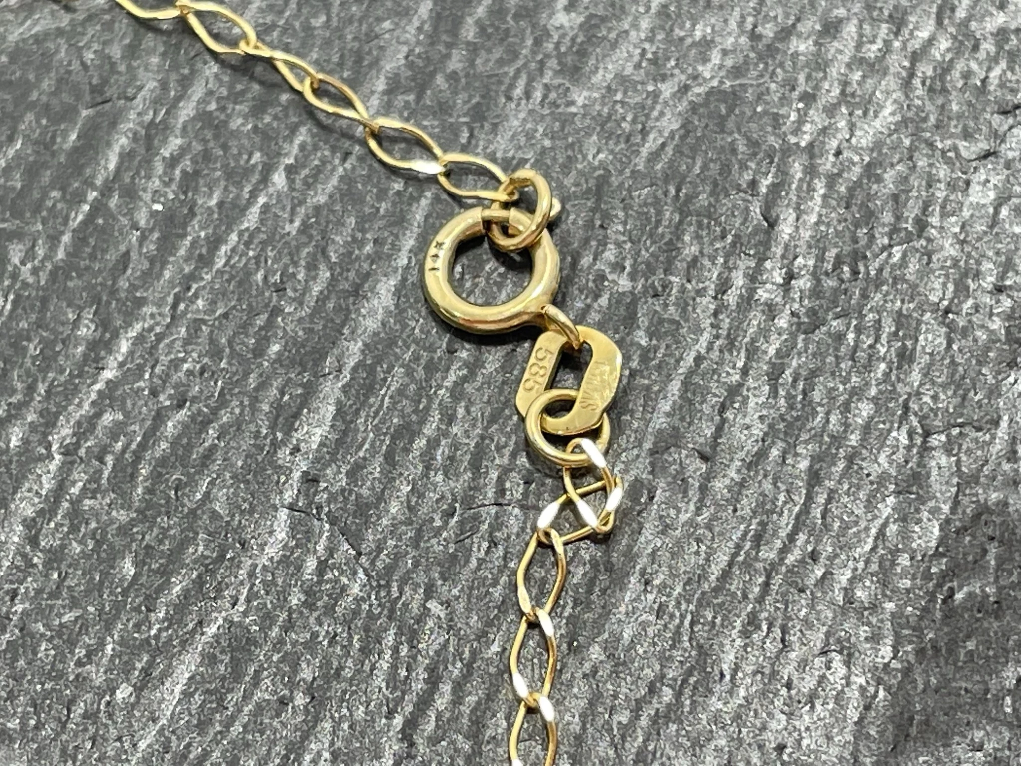 nowa-zlota-bransoletka-3-serduszka-585-147-17cm-kamien-17088-524288