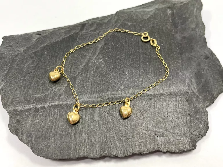 nowa-zlota-bransoletka-3-serduszka-585-147-17cm-kolor-dominujacy-205826-225106