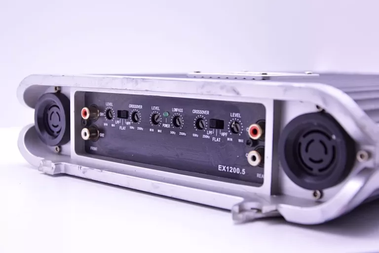 SUBWOOFER + WZMACNIACZ AUDIOMEDIA
