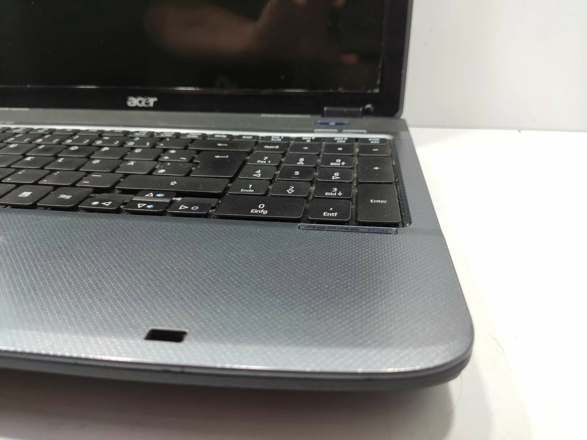 laptop-acer-aspire-5738z-opis-rozdzielczosc-px-1366-x-768