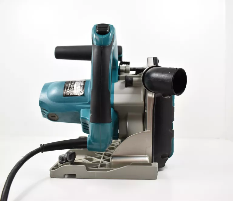 MAKITA CA5000