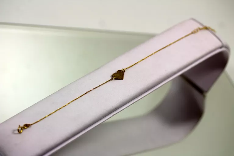 ZŁOTA BRANSOLETKA CELEBRYTKA 333 SERDUSZKO 0,55G