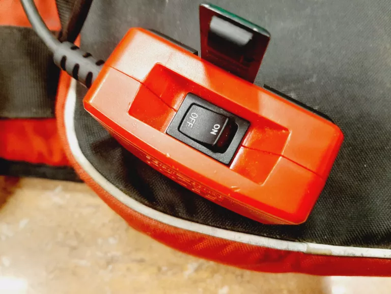 SEKATOR ELEKTRYCZNY FELCO 811