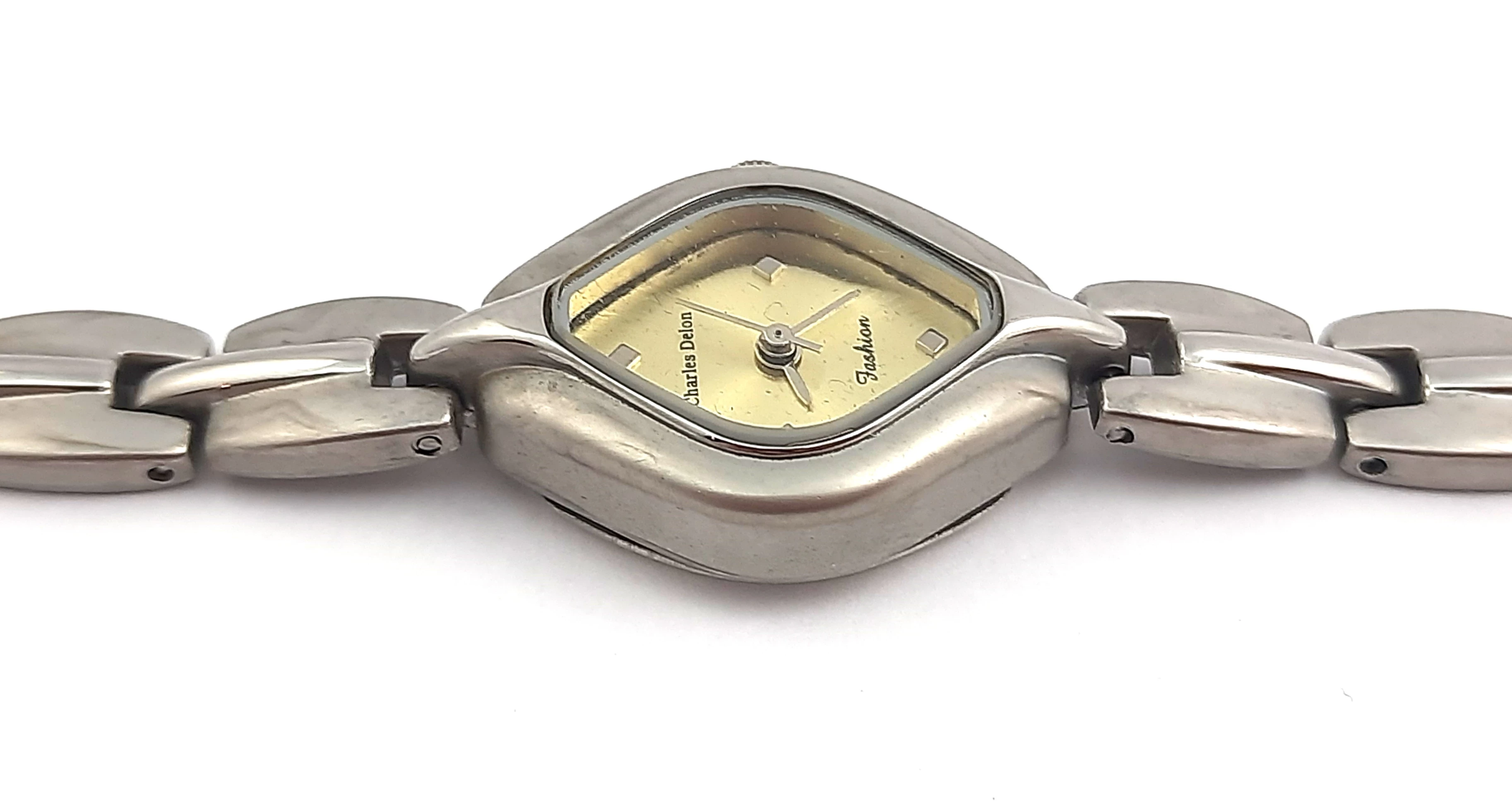 zegarek-damski-charles-delon-funkcje-brak