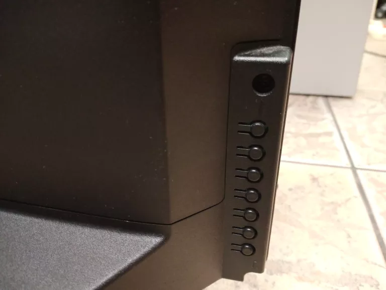 telewizor-manta-led93206-kod-producenta-led93206