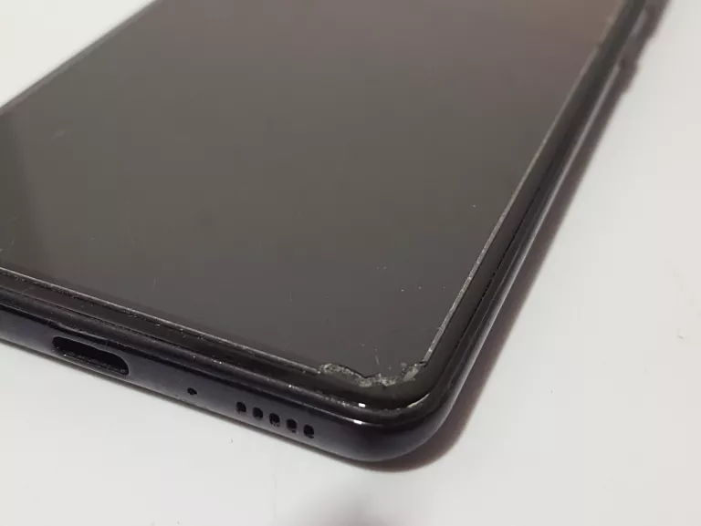 telefon-samsung-a41-pudelko-wbudowana-pamiec-64-gb