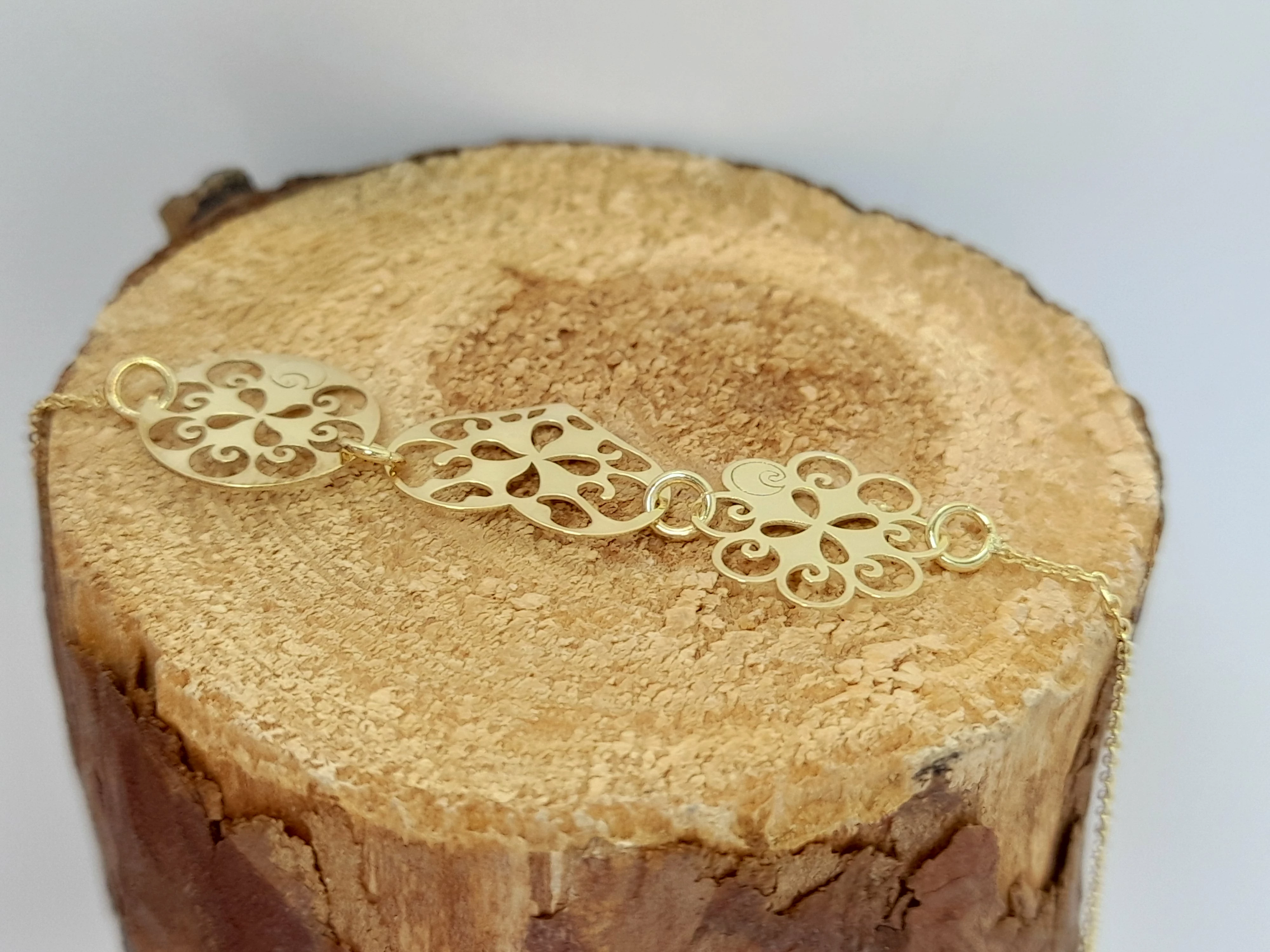 zlota-bransoletka-serce-kwiatek-080g-333-19cm-dlugosc-calkowita-19