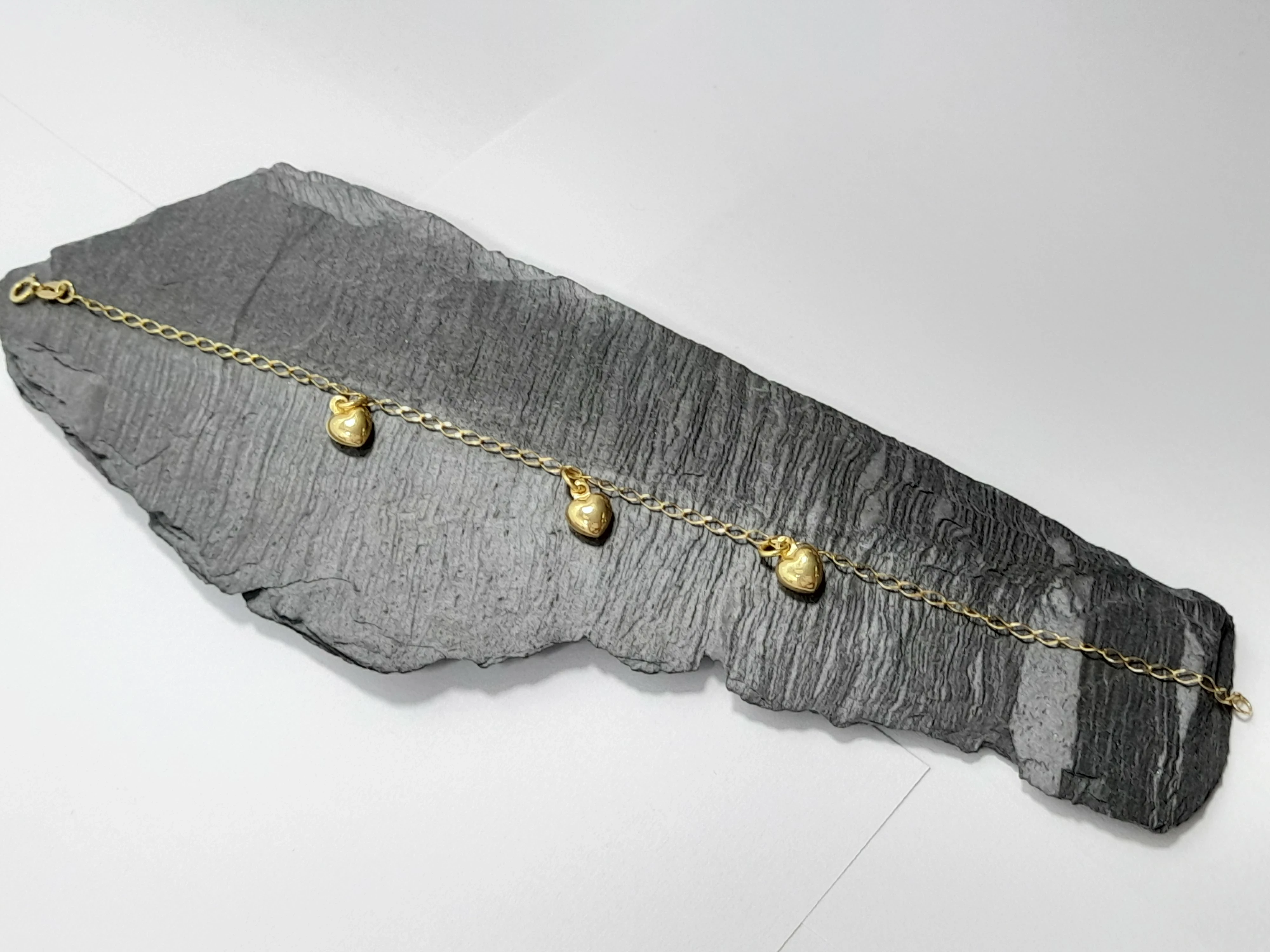 zlota-bransoletka-trzy-serduszka-146g-585-175cm-stan-nowy