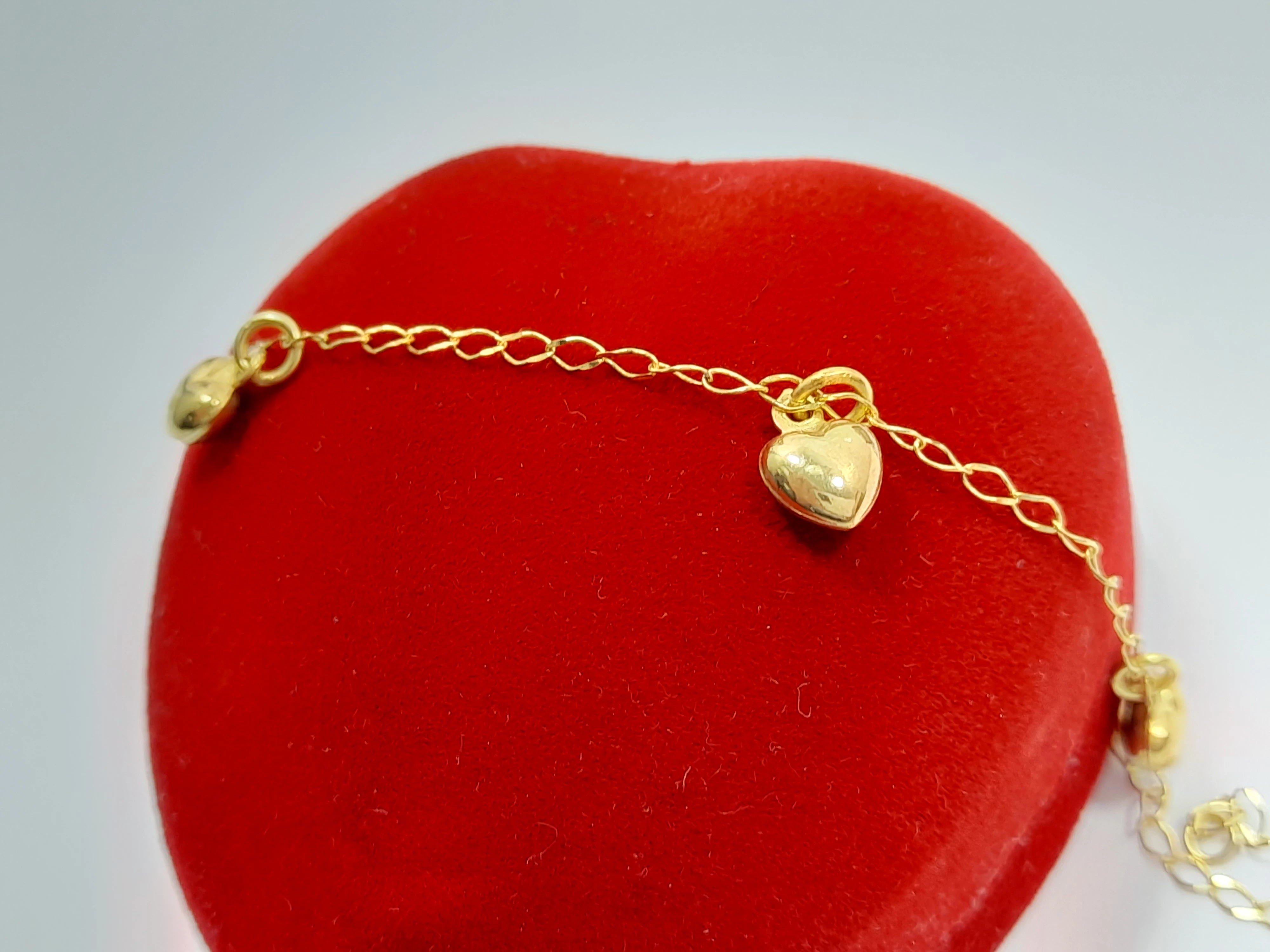 zlota-bransoletka-trzy-serduszka-146g-585-175cm-rodzaj-wyrob-jubilerski
