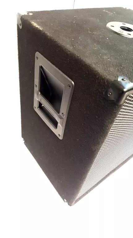 glosnik-basowy-jbl-1000w-marka-jbl