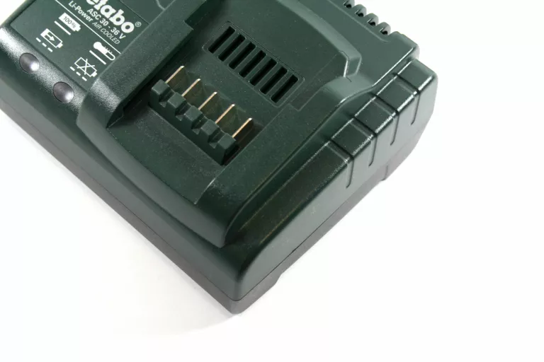 ŁADOWARKA METABO ASC 30 - 36 V LI-POWER
