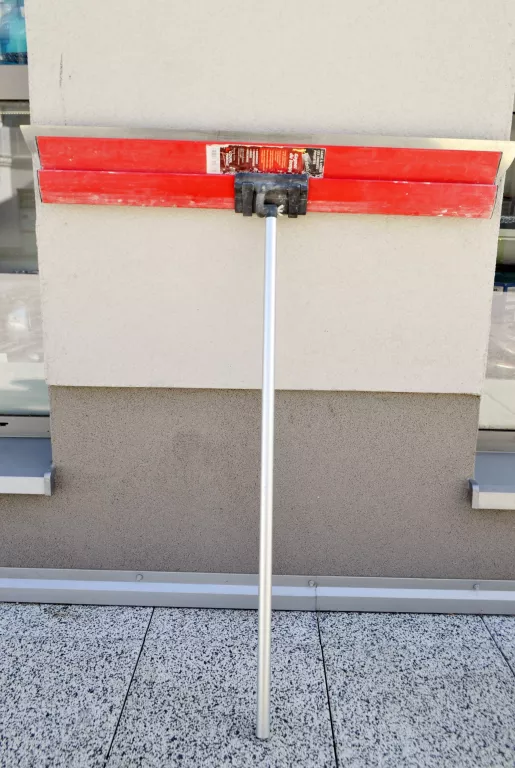 pioro-do-gladzi-razem-z-raczka-dl-100cm-dokerska-3-wroclaw