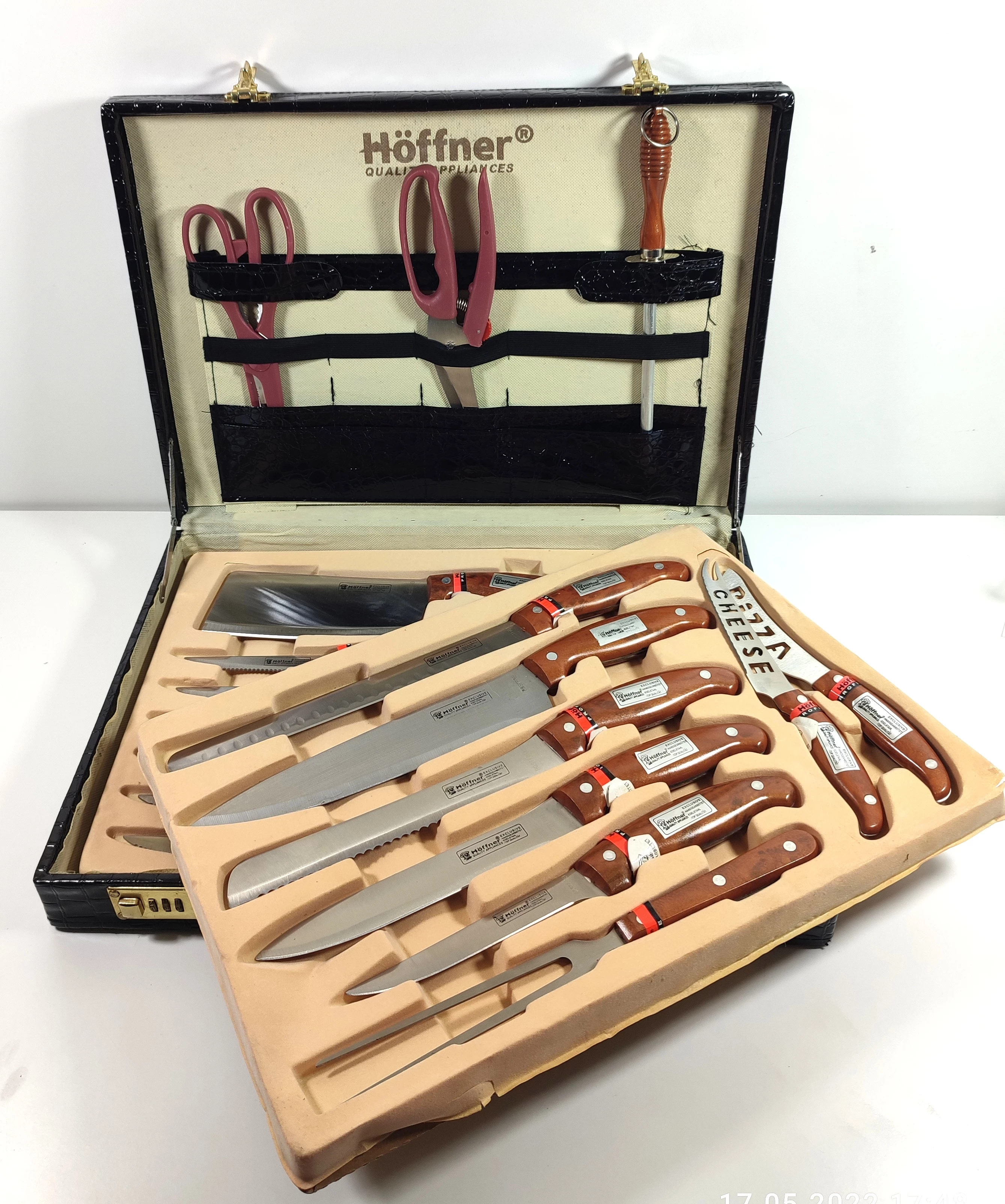 zestaw-nozy-hoffner-w-walizce-kosciuszki-184-szydlowiec
