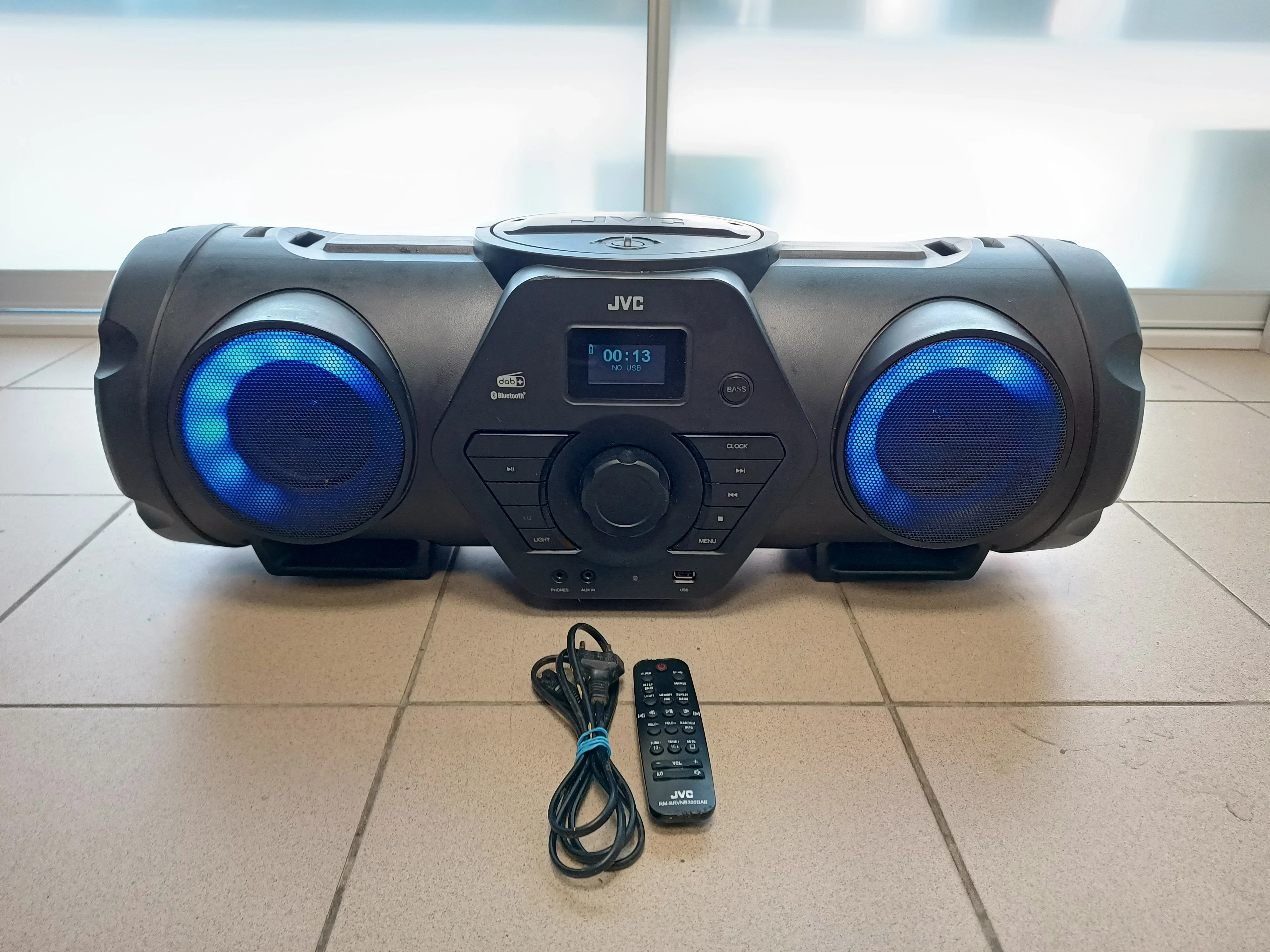 boombox-mp3-usb-bluetooth-jvc-rv-nb300dab-plac-wolnosci-7-mogilno