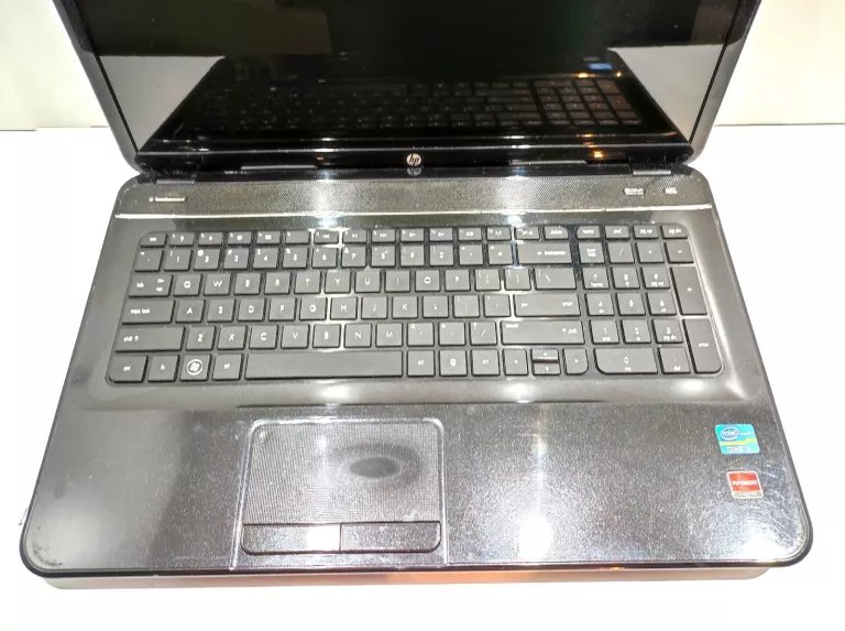 LAPTOP HP PAVILION G7