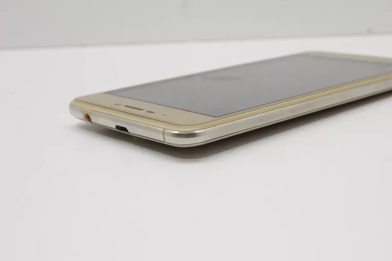 TELEFON MANTA TITANO 3 MSP95014 ZŁOTY