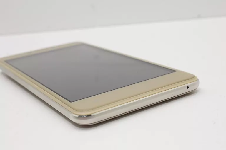 TELEFON MANTA TITANO 3 MSP95014 ZŁOTY