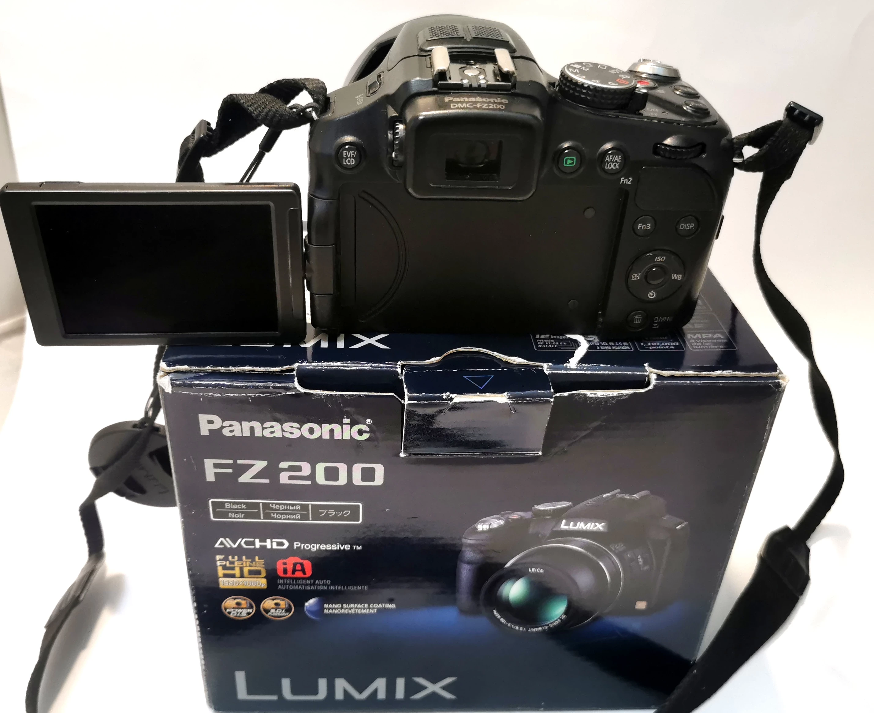 aparat-cyfrowy-panasonic-lumix-dmc-fz200-czarny-marka-panasonic