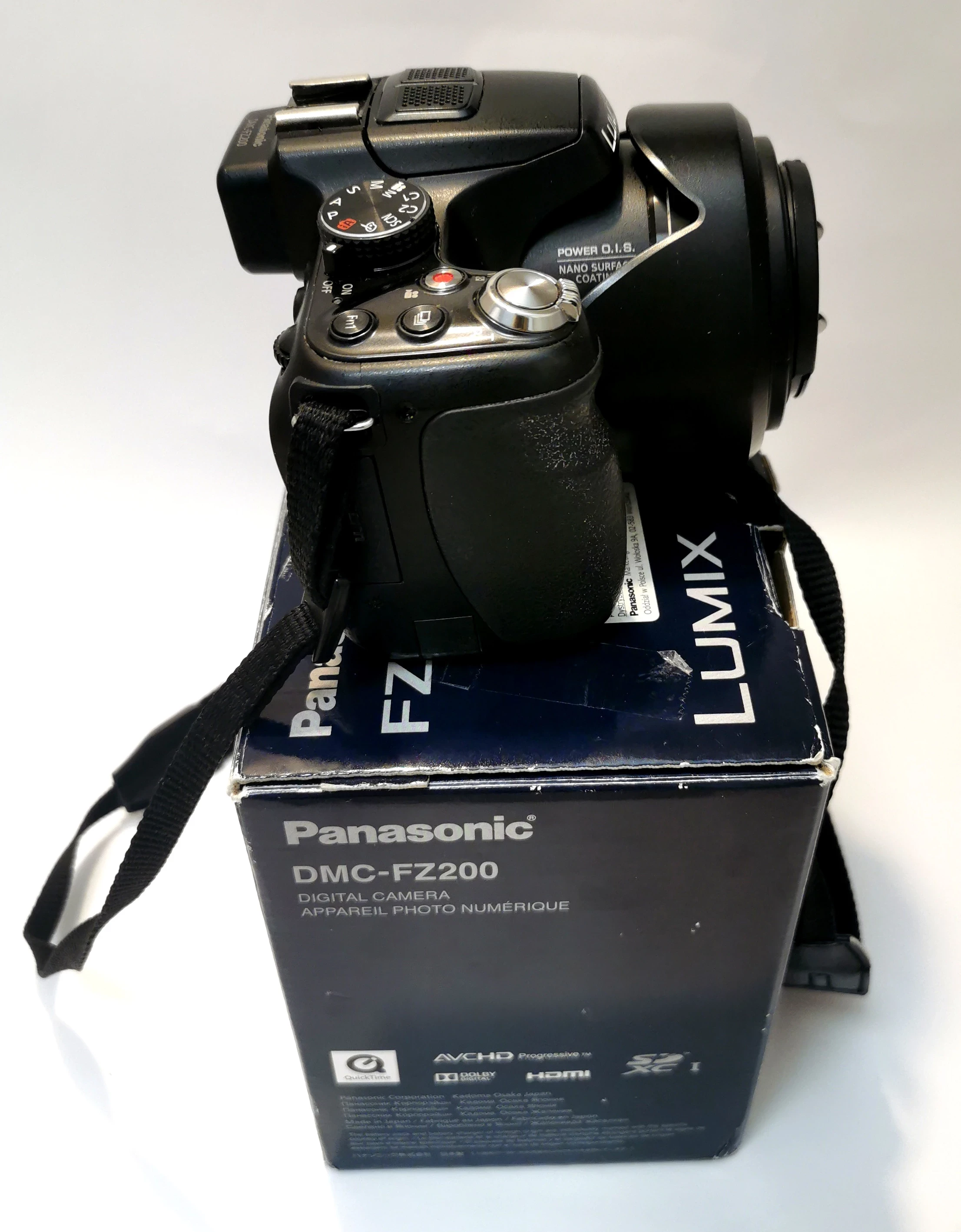 aparat-cyfrowy-panasonic-lumix-dmc-fz200-czarny-ean-gtin-5025232771523