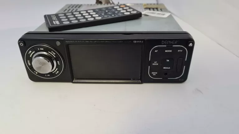 RADIO SAMOCHODOWE DENVER CAT-135 + PILOT