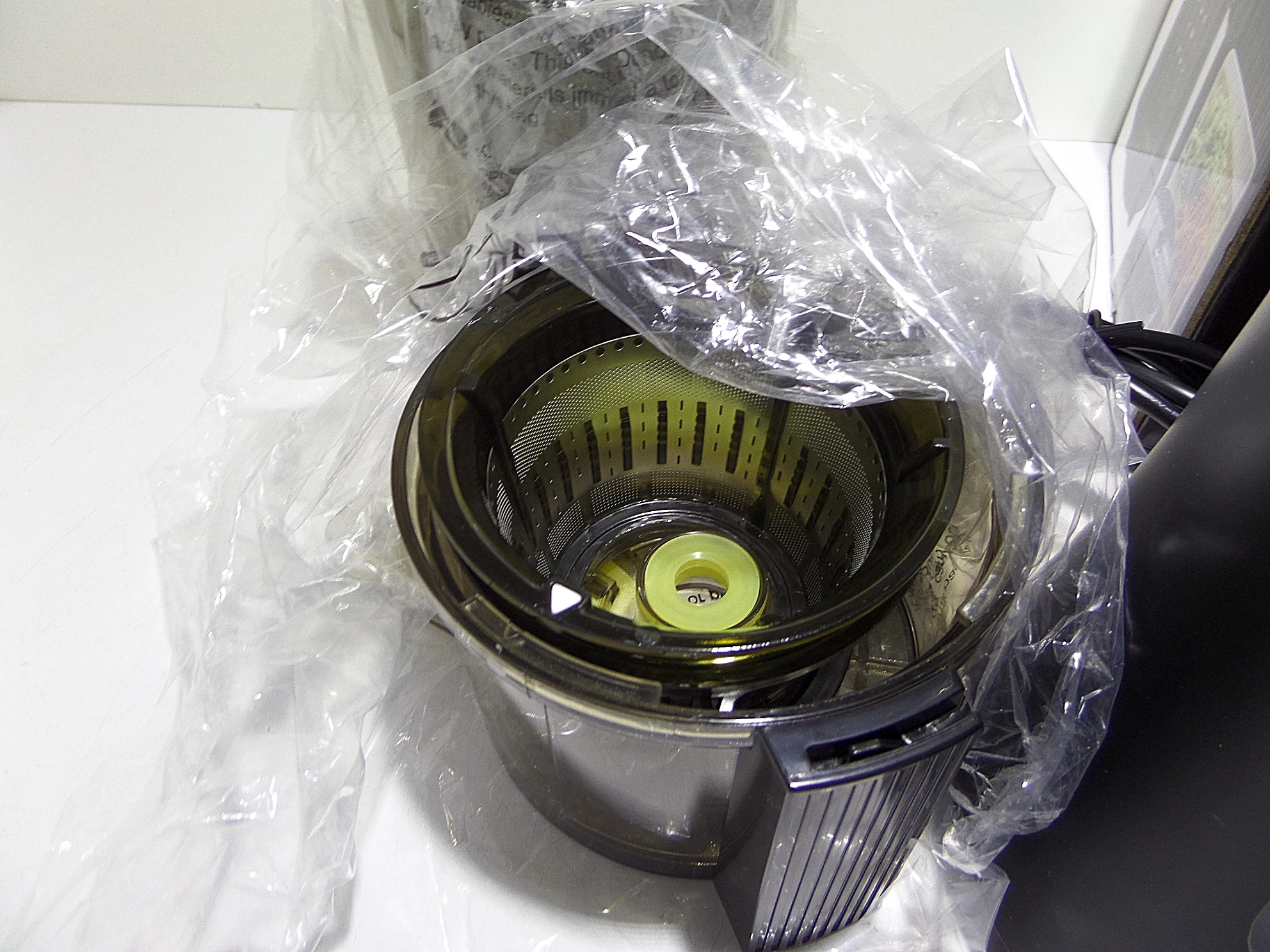 wyciskarka-wolnoobrotowa-elite-cook-ec-1851-rodzaj-pionowa