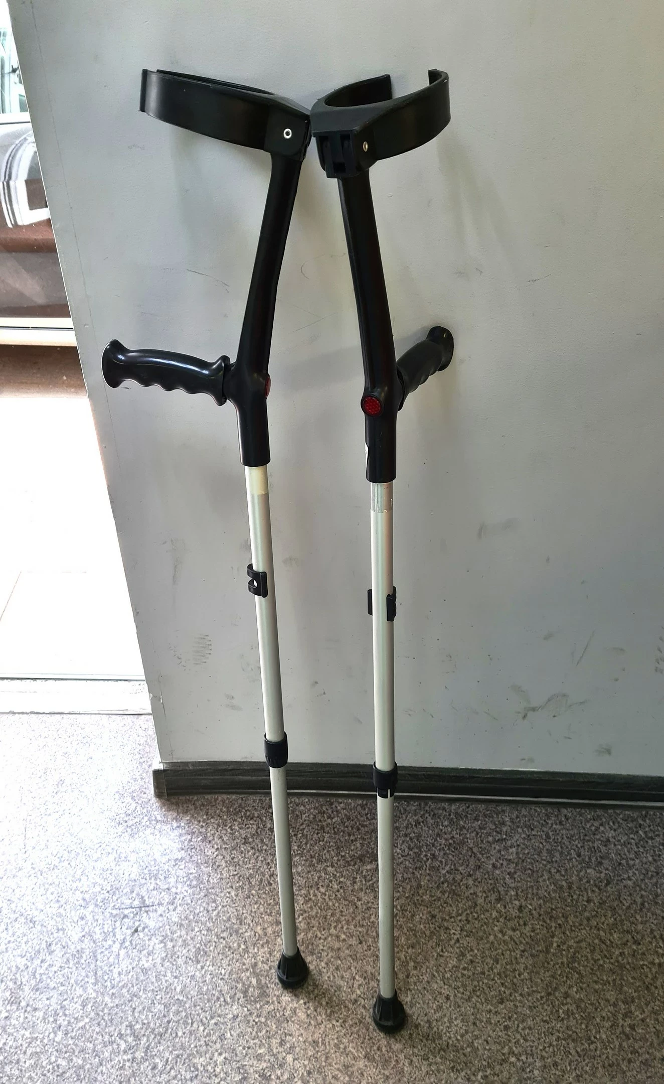 kule-ortopedyczne-2szt-stan-uzywany