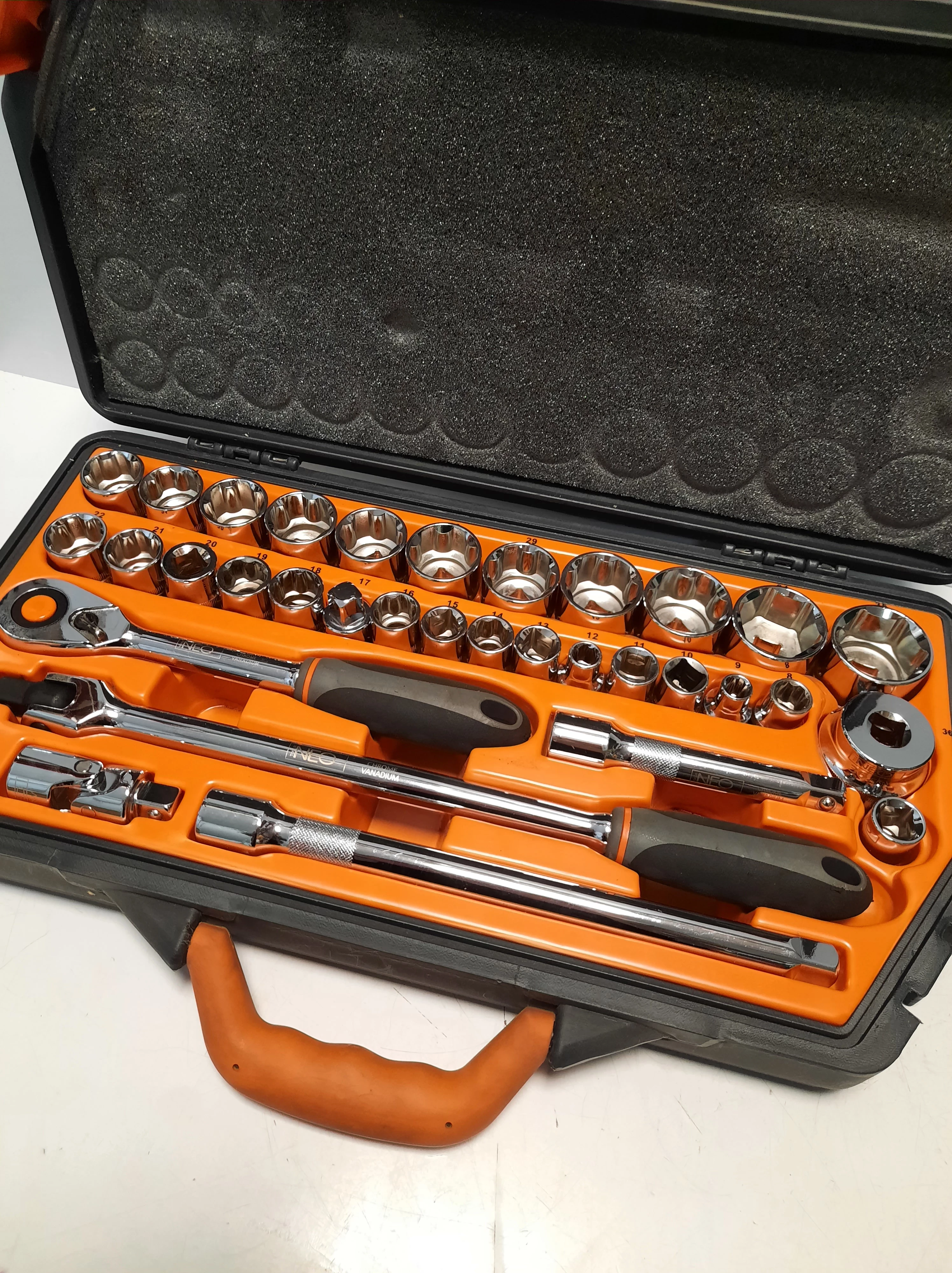 neo-tools-33-el-klucze-nasadowe-08-618-ean-5907558402728