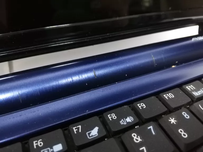 LAPTOP ACER ASPIRE ONE ZG5