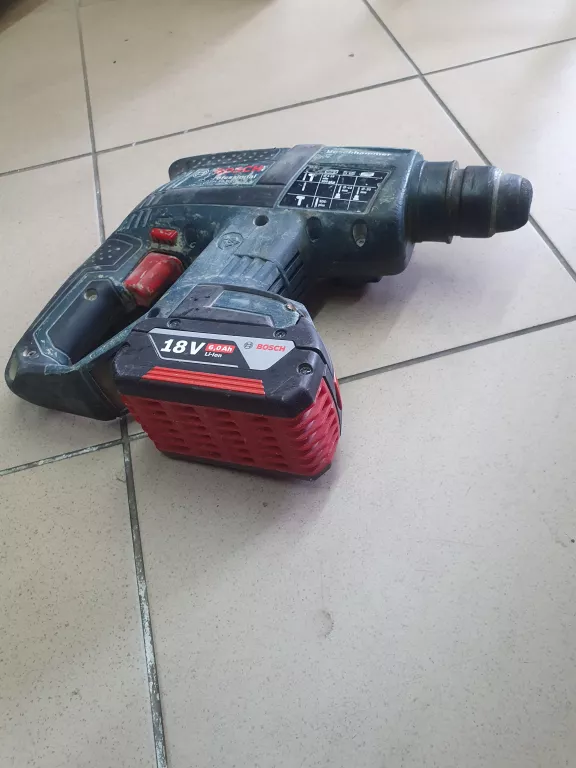 MŁOTOWIERTARKA BOSCH GBH 18V-EC BATERIA 6AH