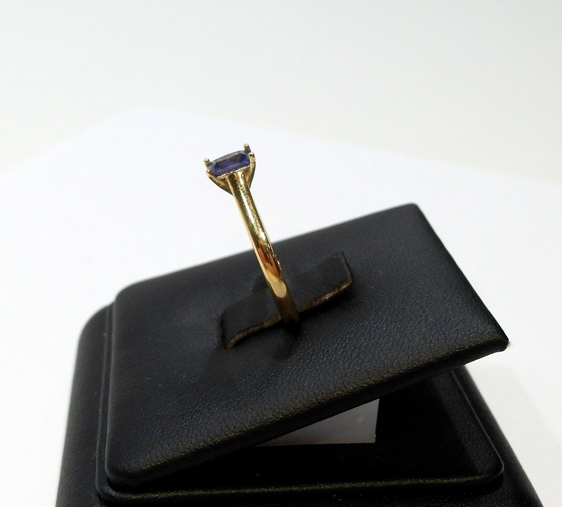 zloty-pierscionek-cyrkonia-tanzanit-prp585-r18-material-15835-2