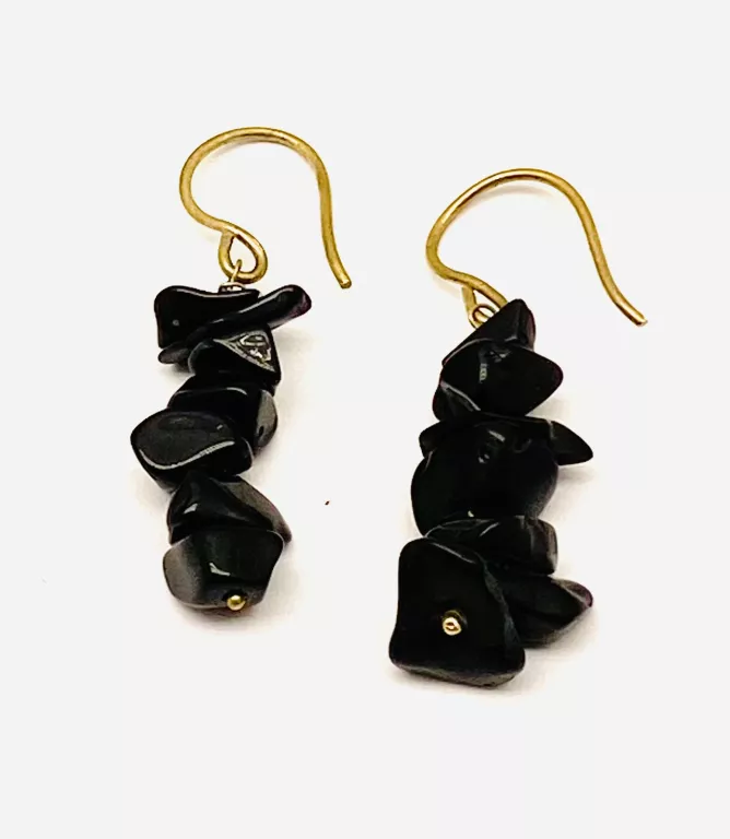 kolczyki-z-onyksem-marka-inna-marka