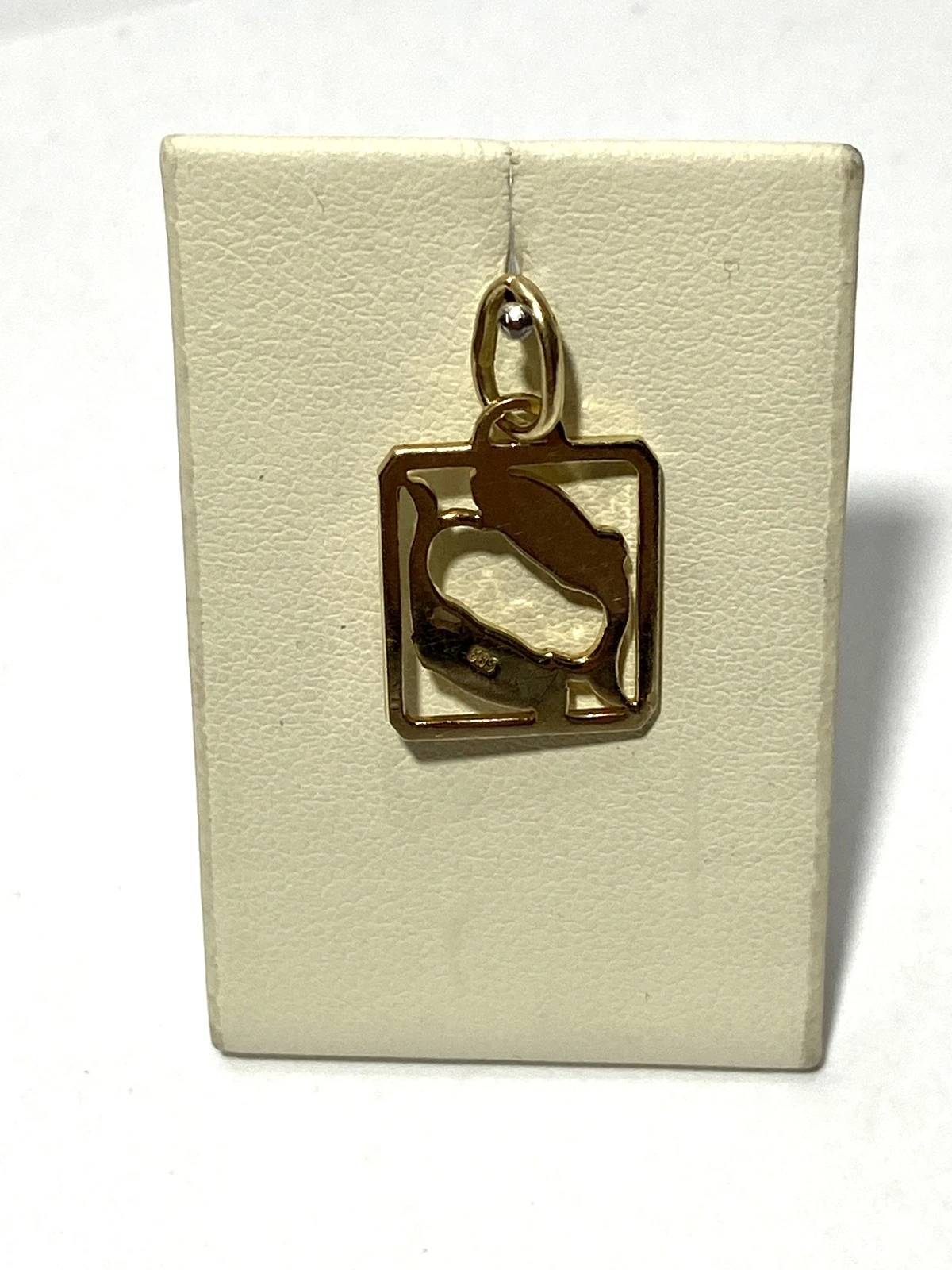 piekna-zlota-zawieszka-585-rodzaj-wyrob-jubilerski