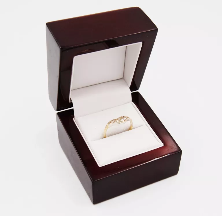 wyrob-jubilerski-uzywany-pierscionek-rodzaj-2205-2